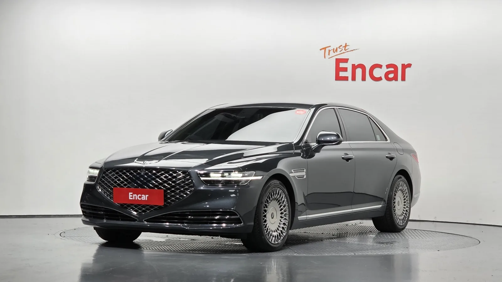 2021 Genesis G90