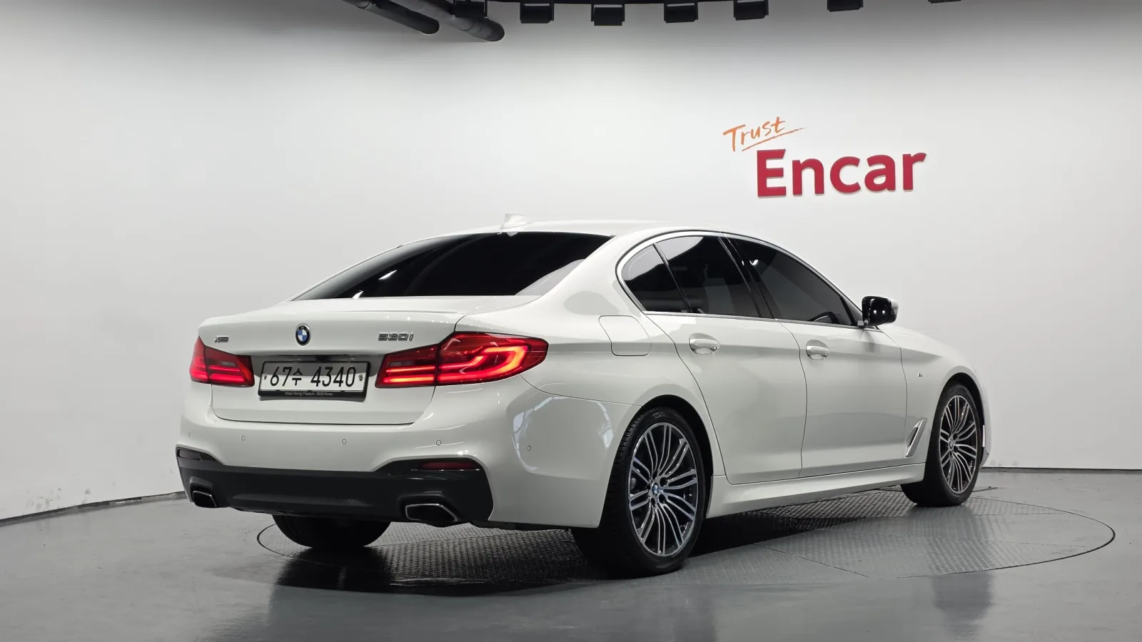 2019 BMW 5-Series