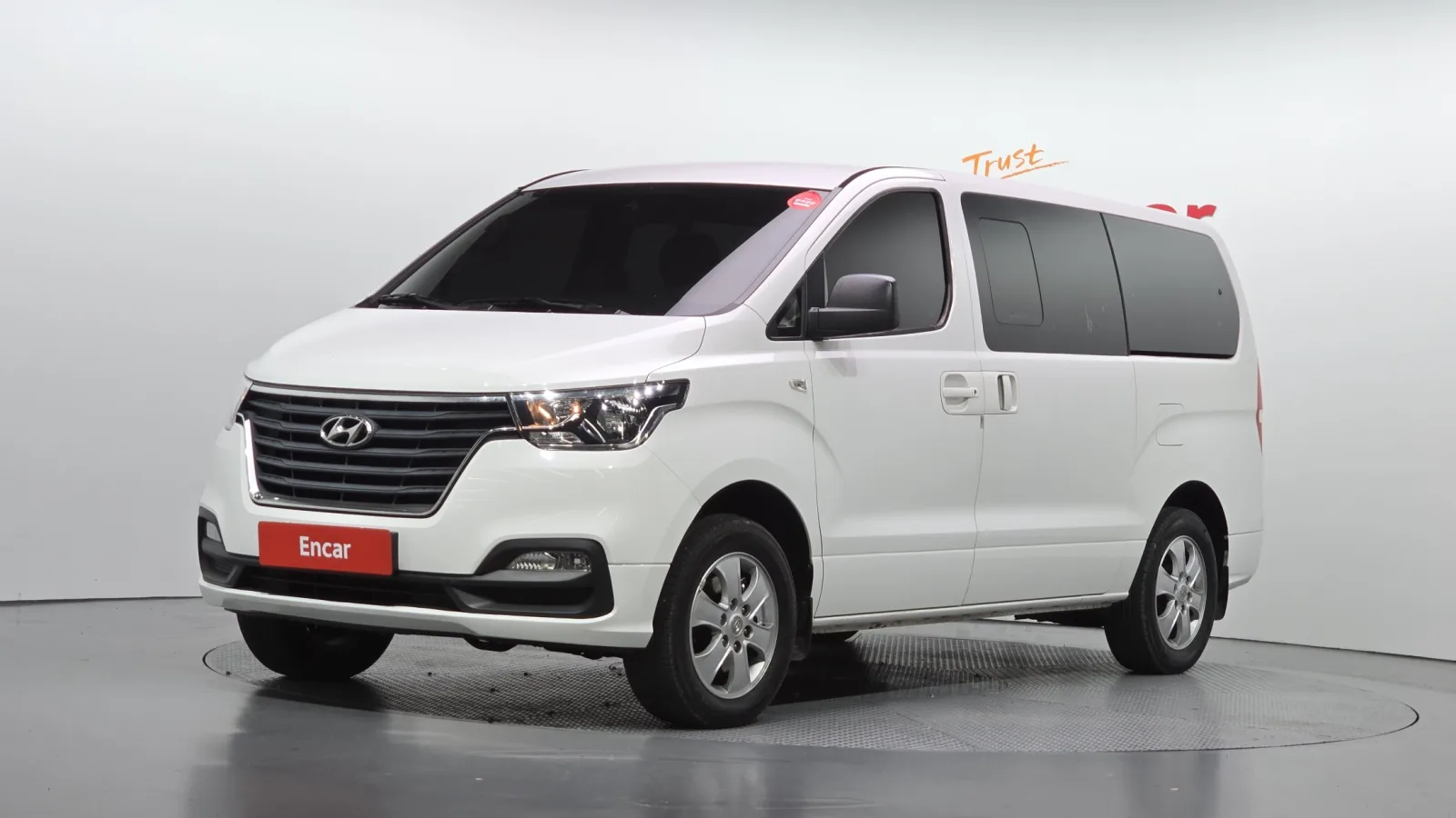 2020 Hyundai Starex
