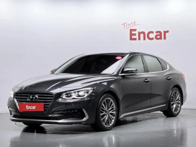 2018 Hyundai Grandeur
