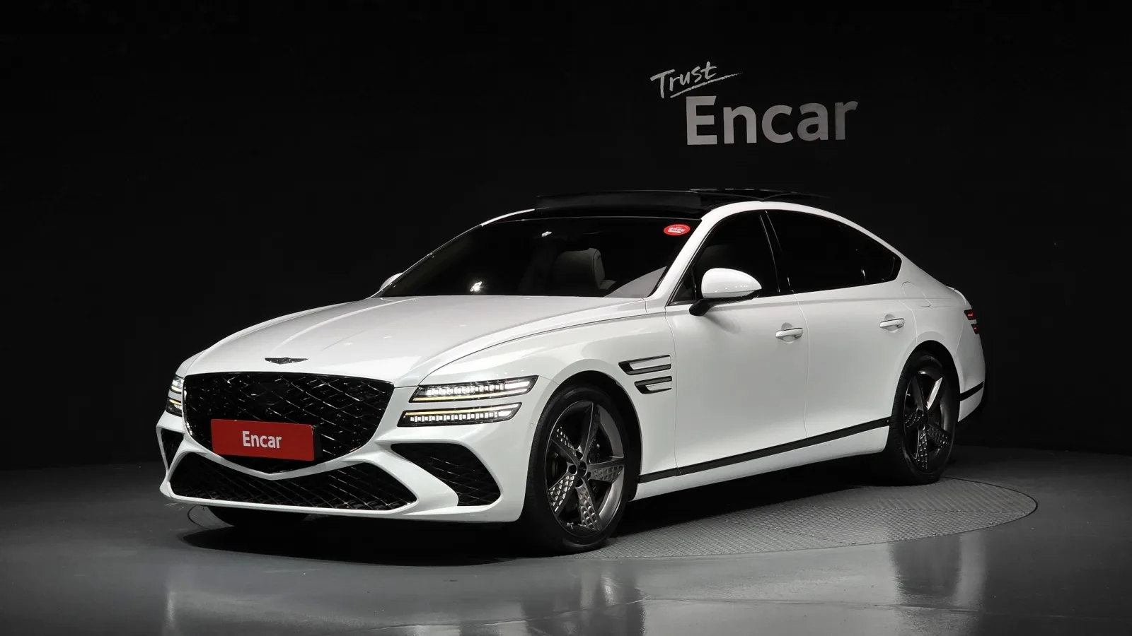 2025 Genesis G80