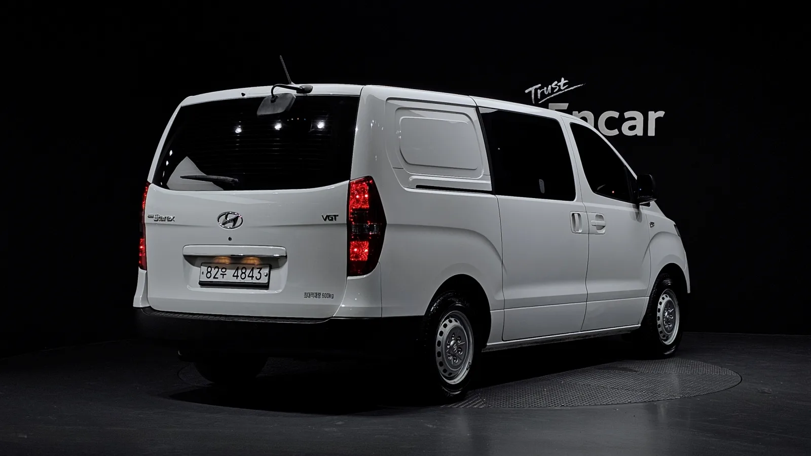 2019 Hyundai Starex