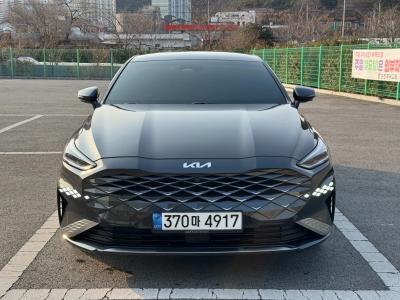 2022 Kia K8