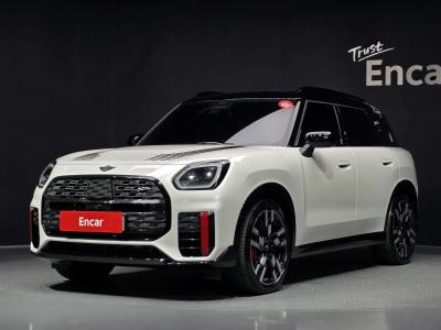 2025 MINI Countryman