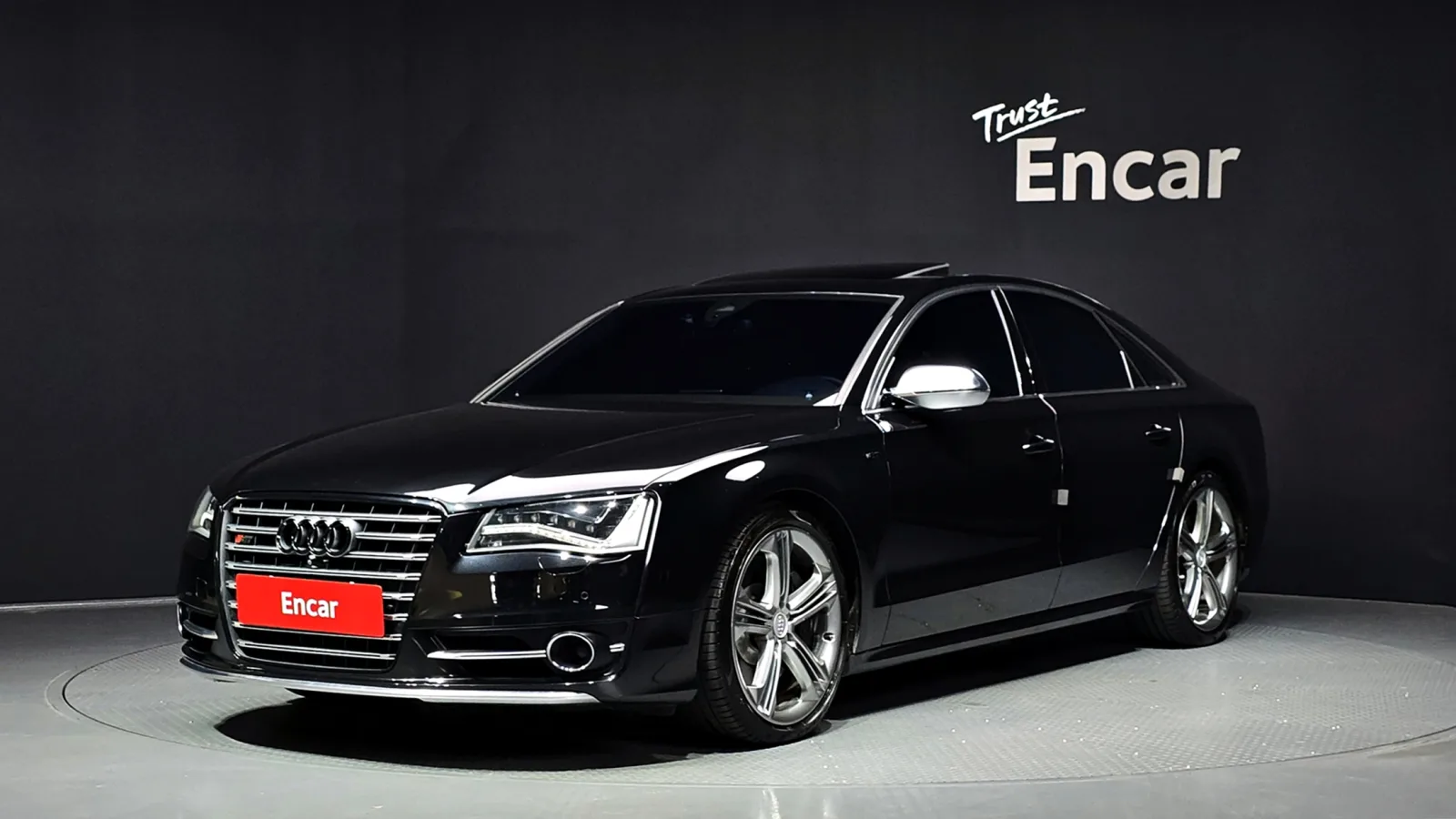 2014 Audi S8
