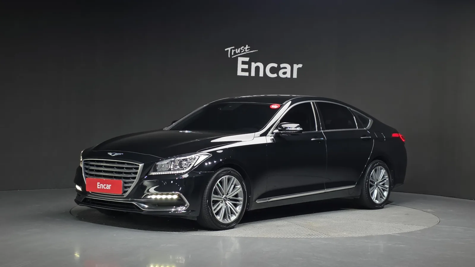 2017 Genesis G80
