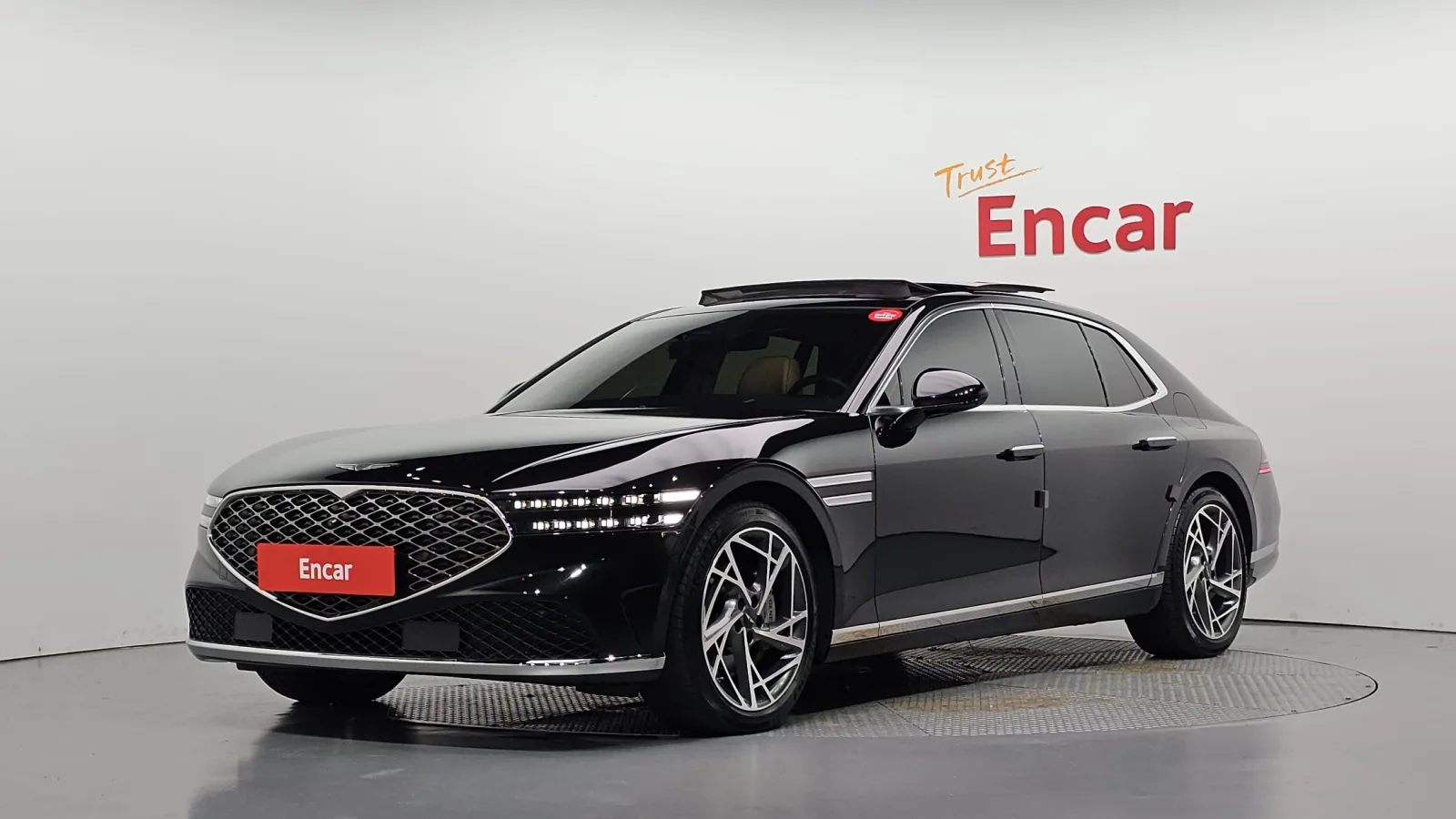2022 Genesis G90