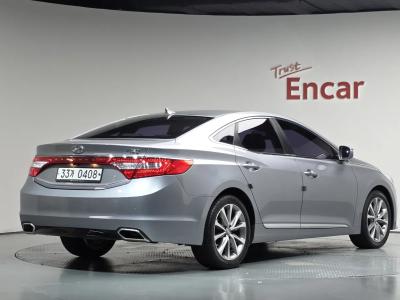 2015 Hyundai Grandeur