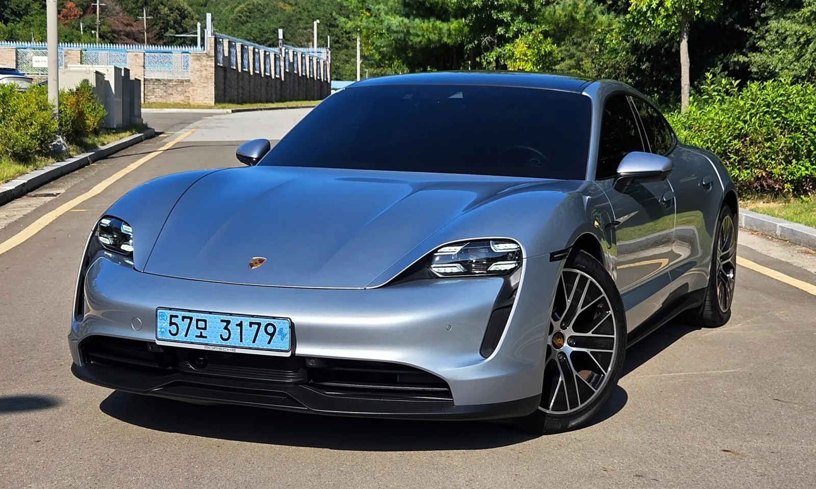 2022 Porsche Taycan