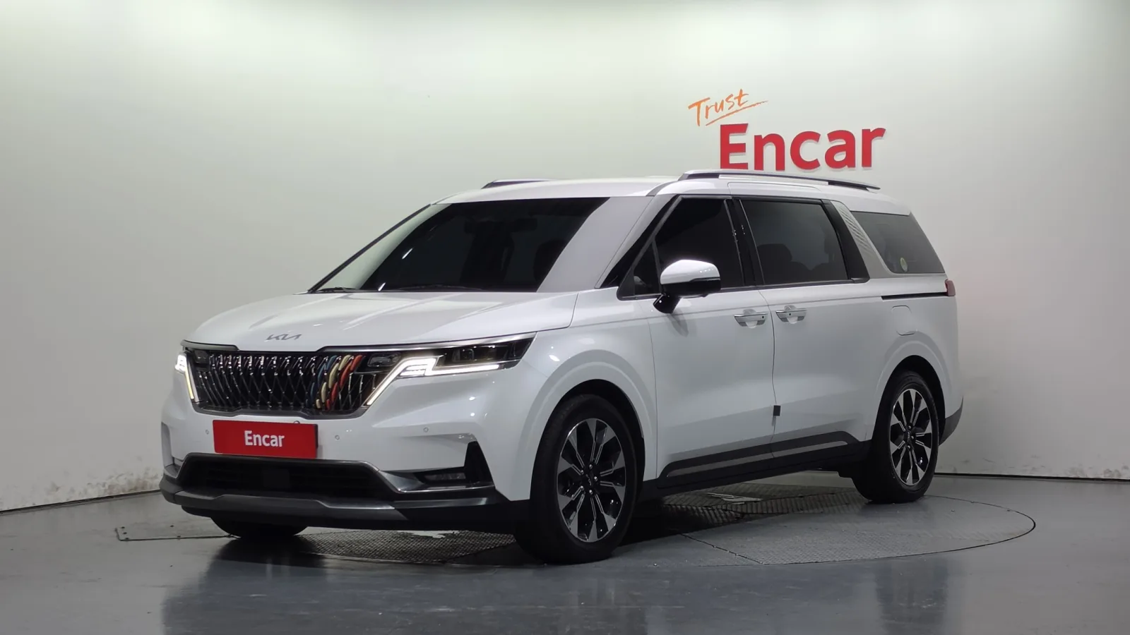 2023 Kia Carnival