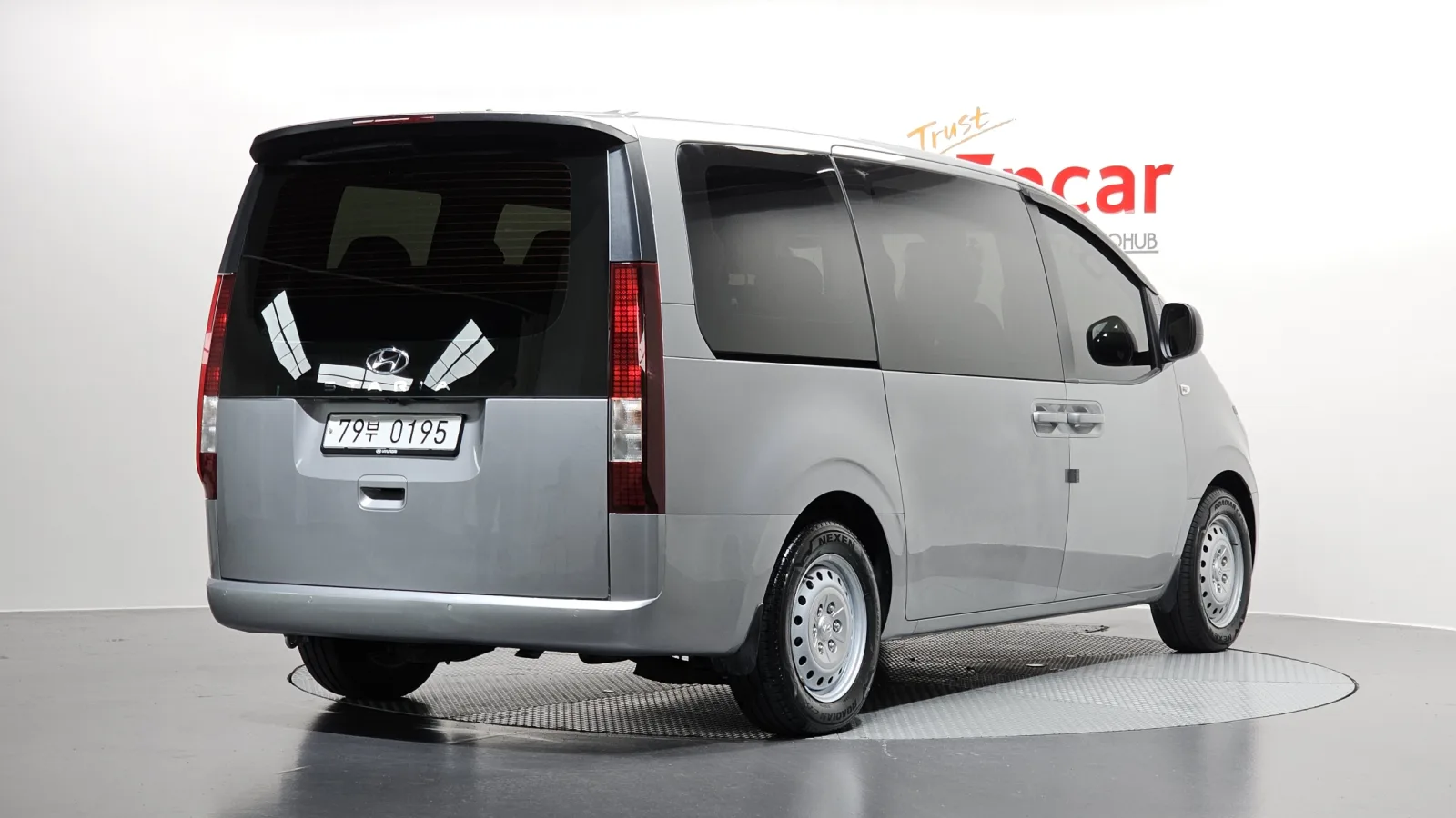 2023 Hyundai Staria