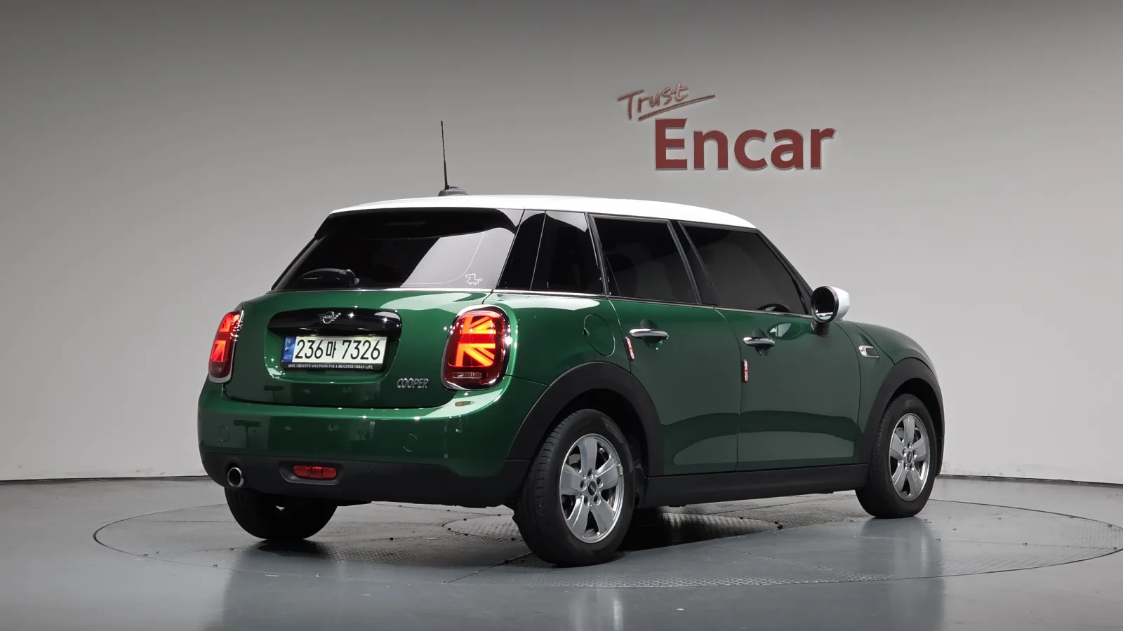 2021 MINI Cooper