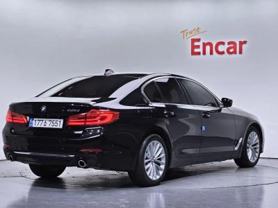 2020 BMW 5-Series