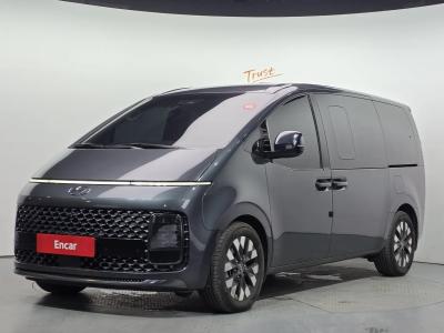 2022 Hyundai Staria