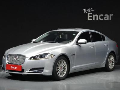 2014 Jaguar XF