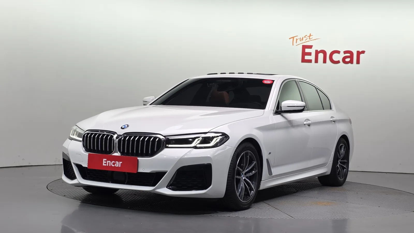 2022 BMW 5-Series