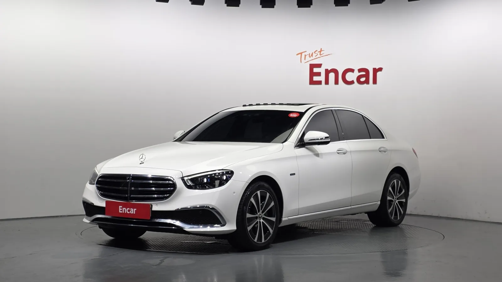 2021 Mercedes-Benz E-Class