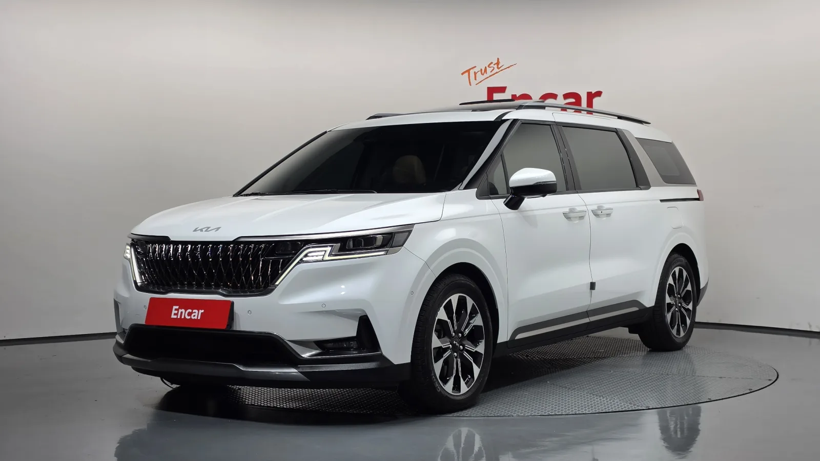 2023 Kia Carnival