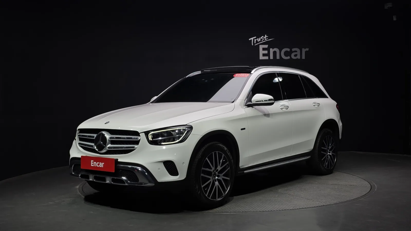 2021 Mercedes-Benz GLC-Class