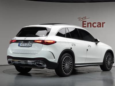 2023 Mercedes-Benz GLC-Class