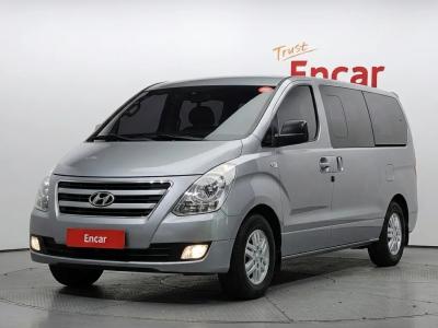 2017 Hyundai Starex