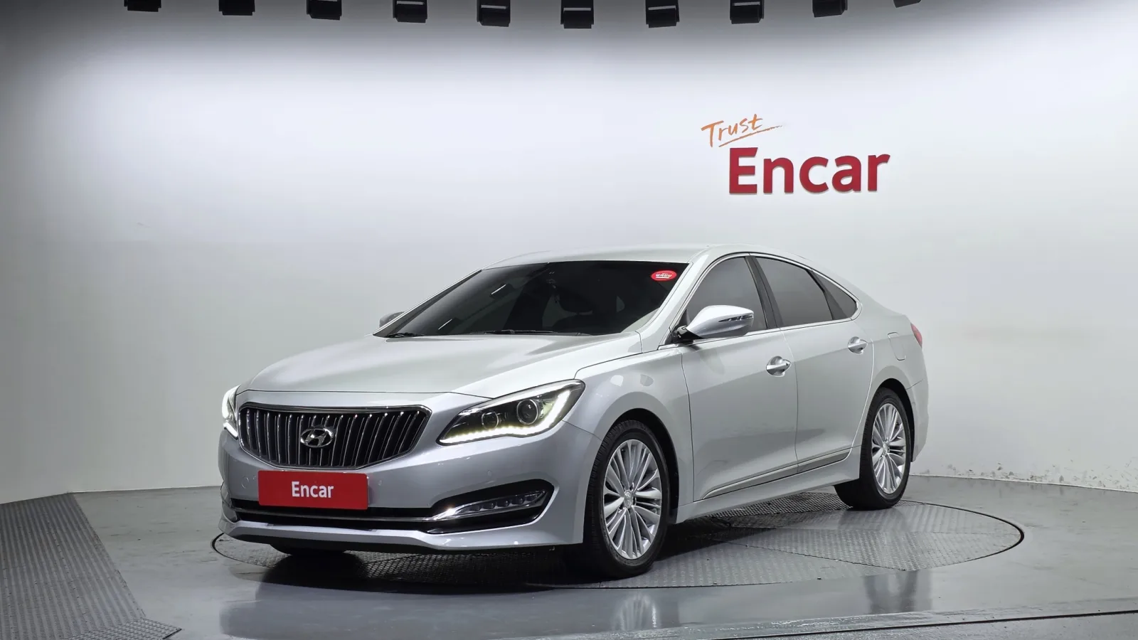 2015 Hyundai Aslan