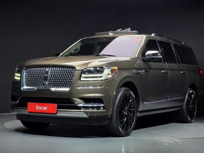 2020 Lincoln Navigator