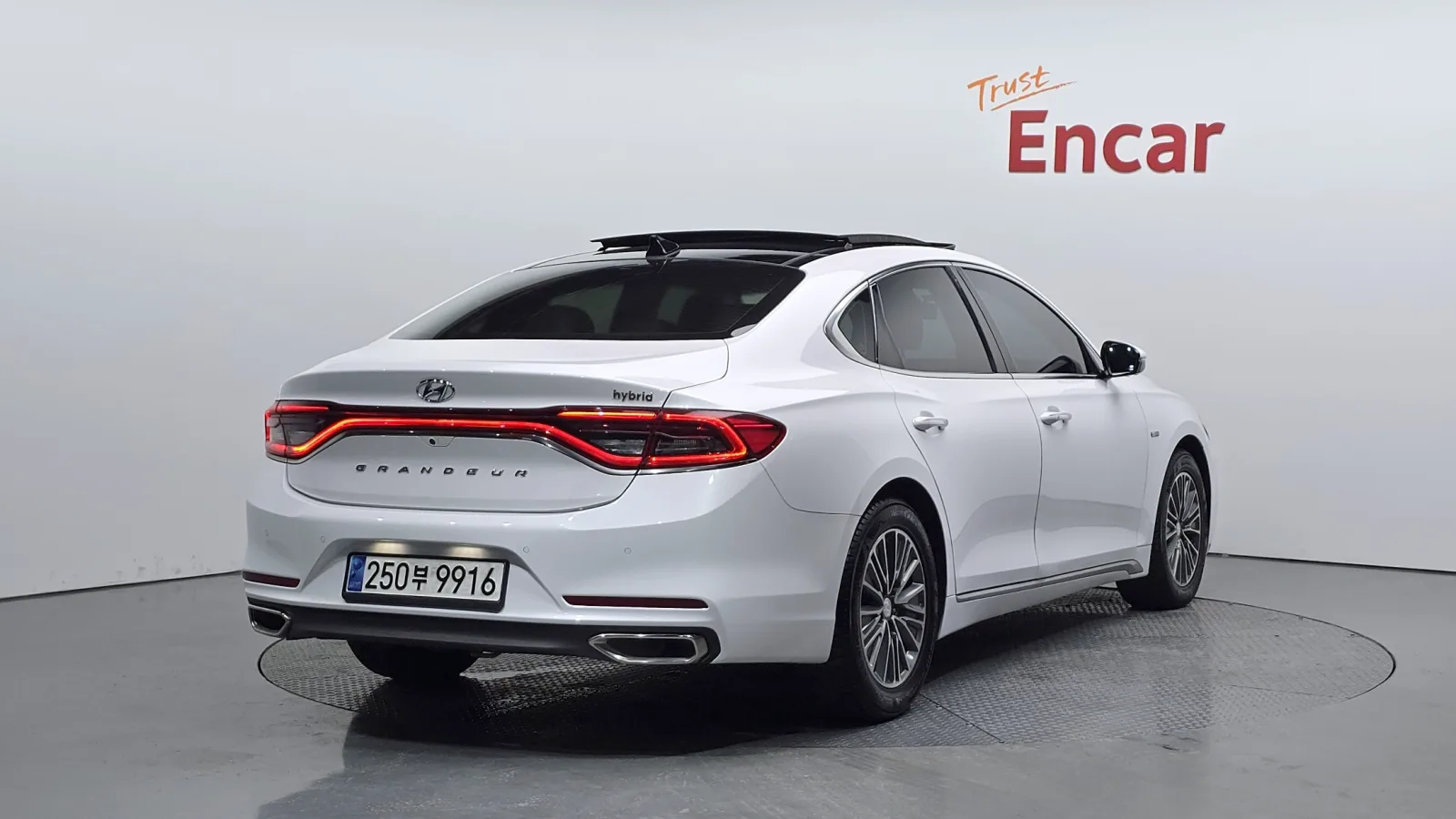 2019 Hyundai Grandeur