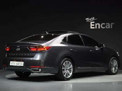 2017 Kia K7