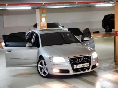 2009 Audi A8