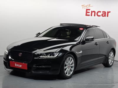 2016 Jaguar XE