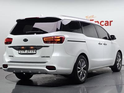 2019 Kia Carnival