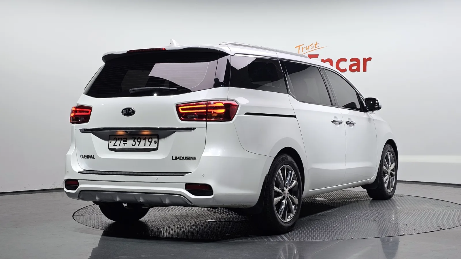 2019 Kia Carnival
