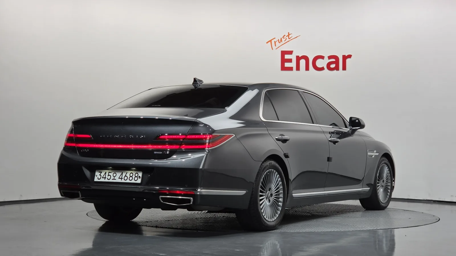 2019 Genesis G90