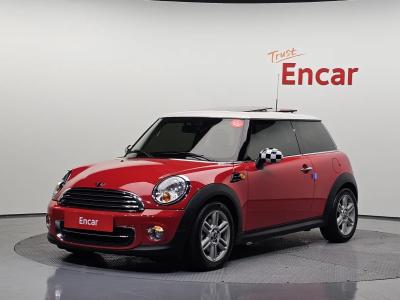 2012 MINI Cooper