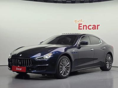 2022 Maserati Ghibli