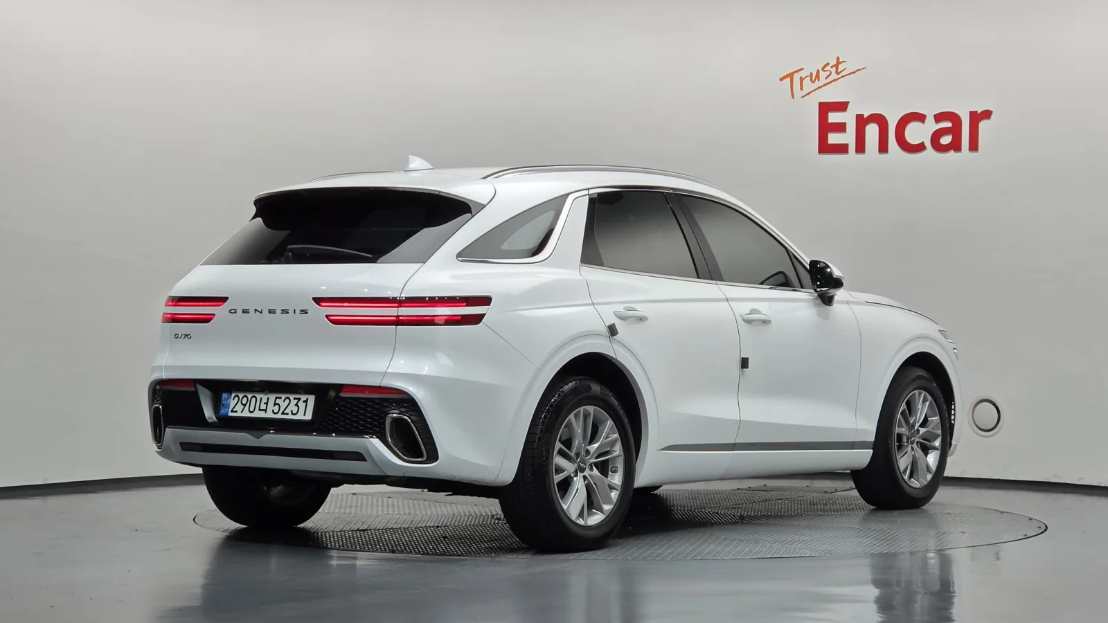2024 Genesis GV70