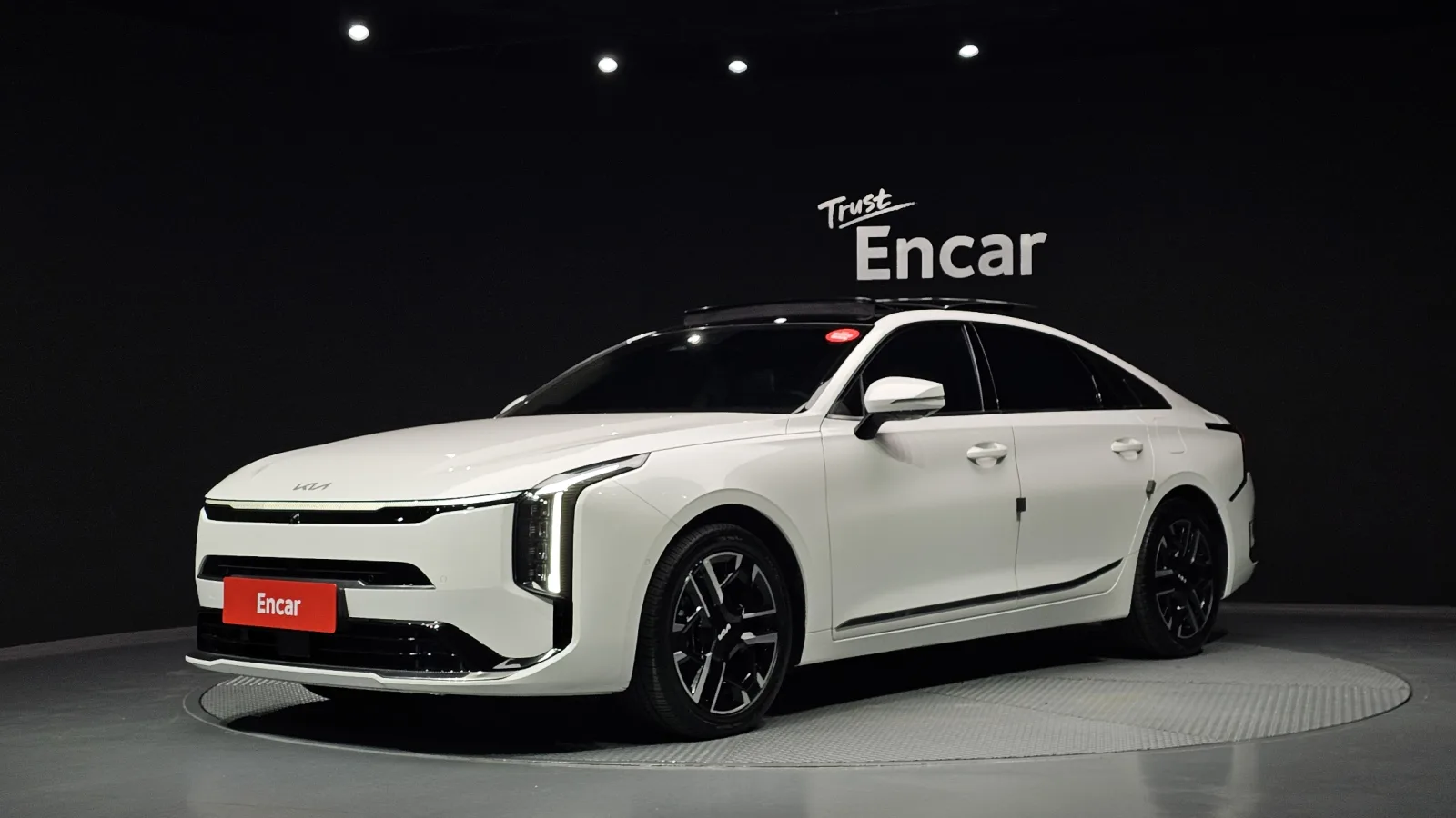 2026 Kia K8