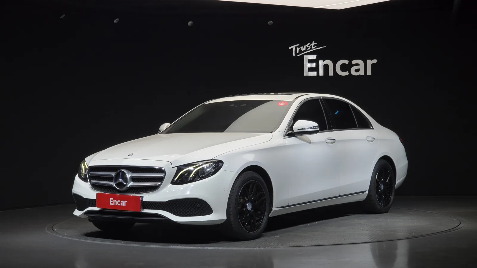 2017 Mercedes-Benz E-Class
