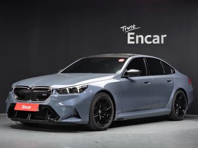 2026 BMW M5