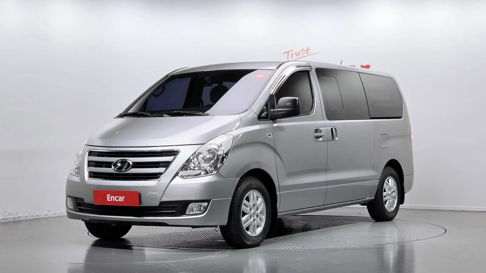 2018 Hyundai Starex