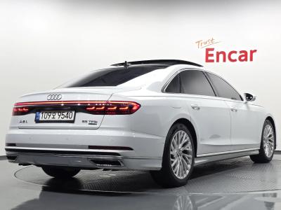 2020 Audi A8