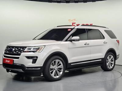 2019 Ford Explorer
