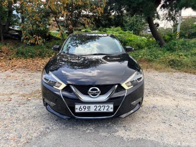 2017 Nissan Maxima