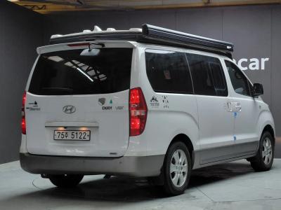 2020 Hyundai Starex