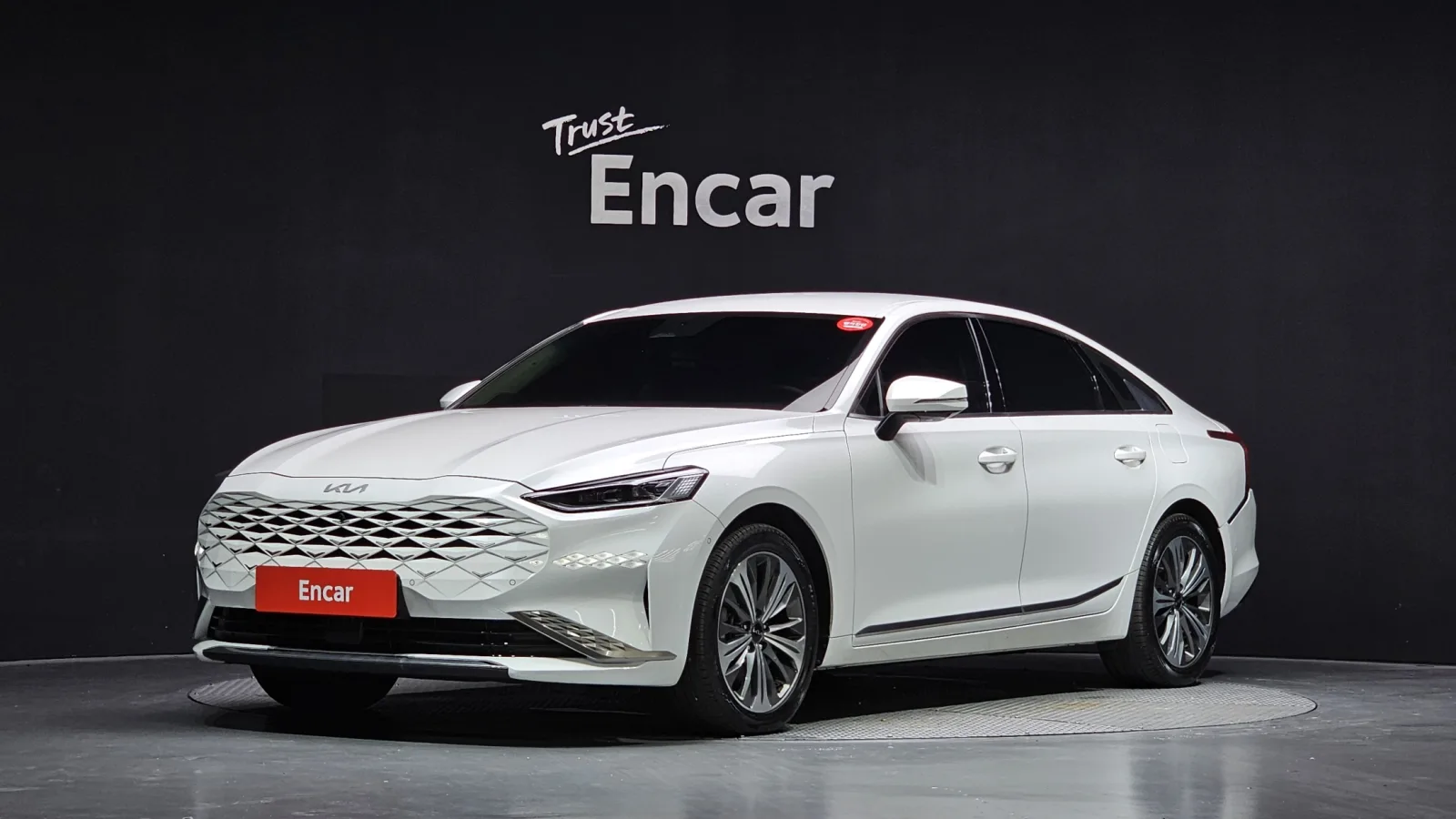 2023 Kia K8