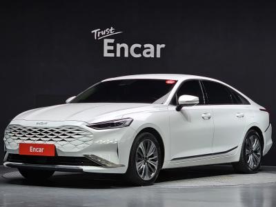 2023 Kia K8