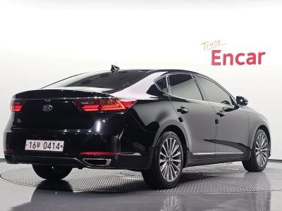 2016 Kia K7