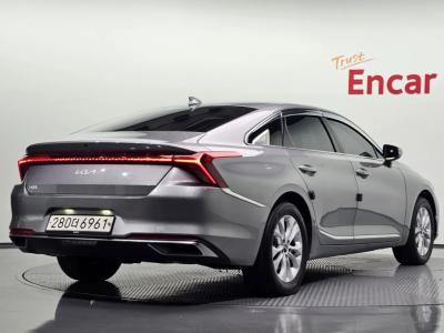 2024 Kia K8
