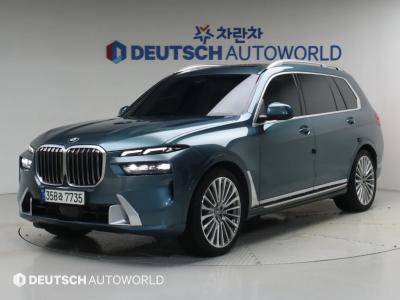2023 BMW X7